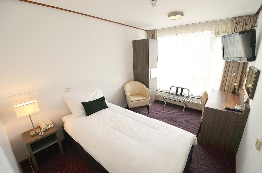 Hotel Faber Hoogezand Oda fotoğraf
