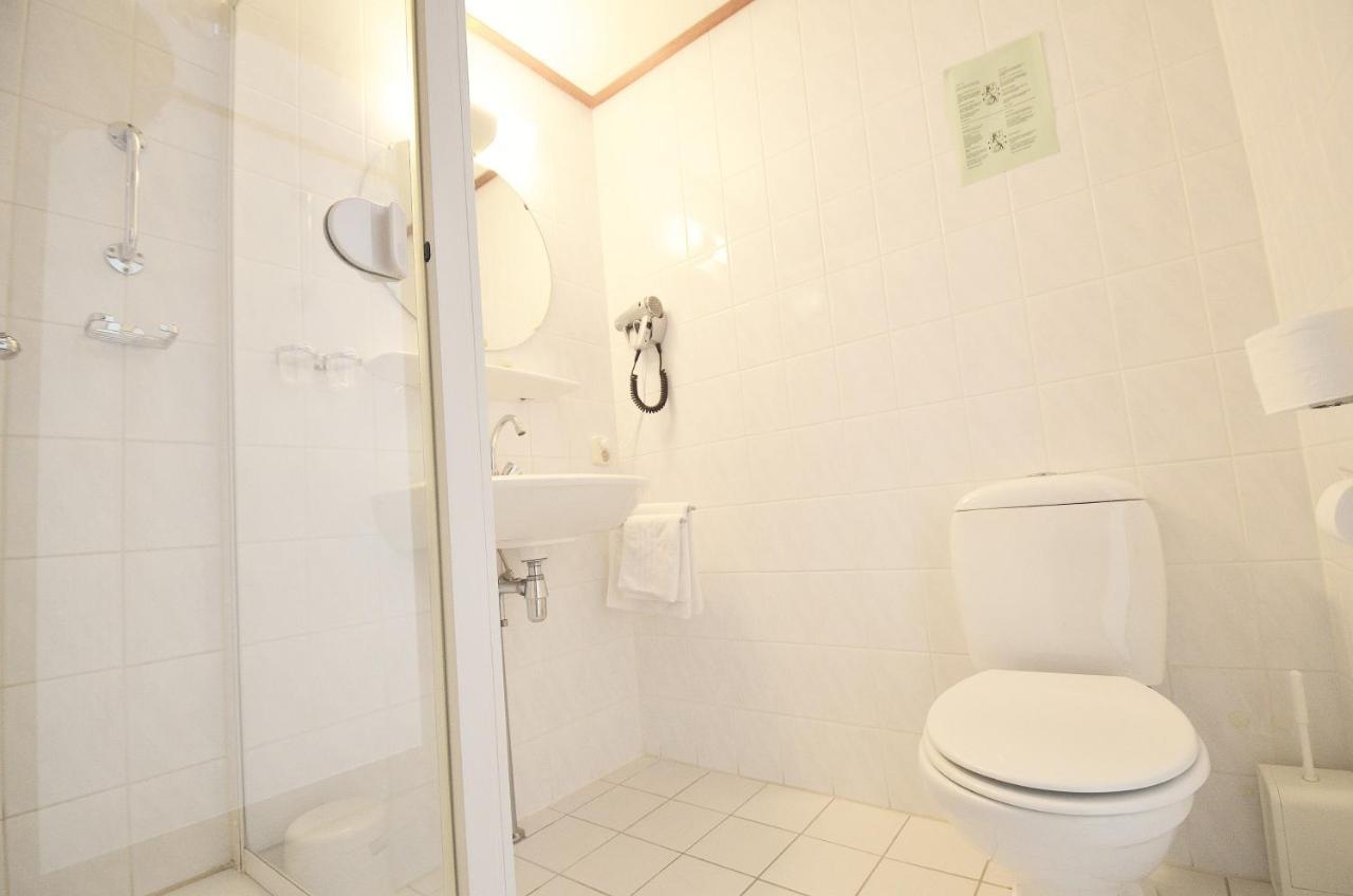 Hotel Faber Hoogezand Oda fotoğraf